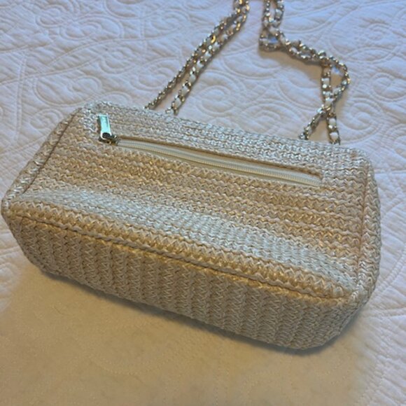 EsQualo Straw Purse, NWTs, Spring 2025 line - Picture 4 of 7
